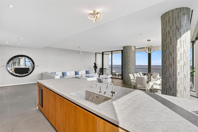 2000 S Ocean Dr 14B, Hallandale Beach, FL 33009