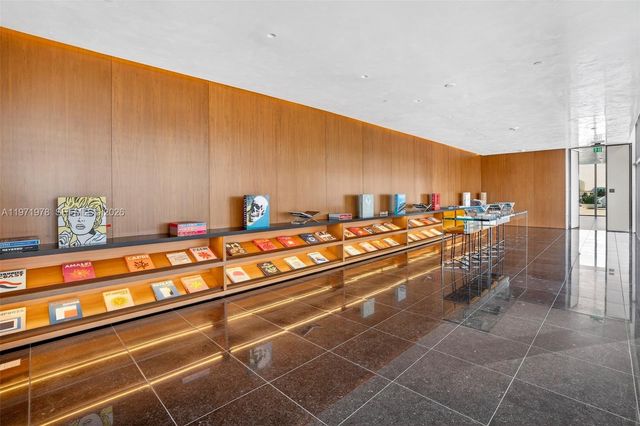 2000 S Ocean Dr 14B, Hallandale Beach, FL 33009