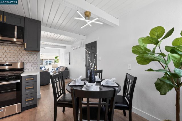 87 Bay Drive, Bay Point, CA 94565