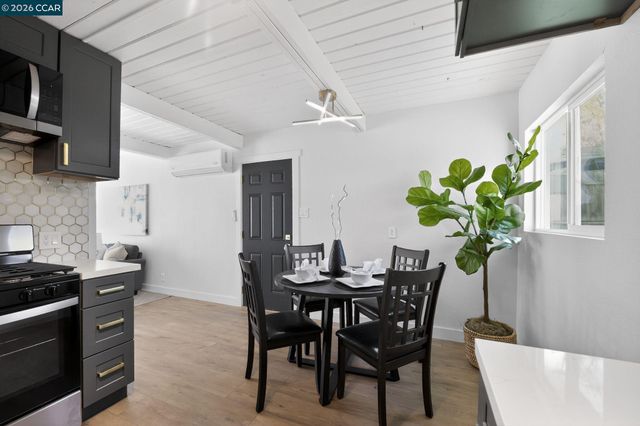 87 Bay Drive, Bay Point, CA 94565