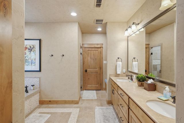 1190 Waterfall Way, Graford, TX 76449