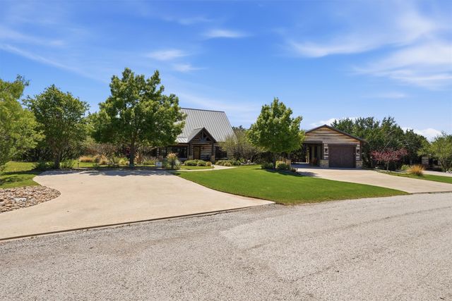 1190 Waterfall Way, Graford, TX 76449