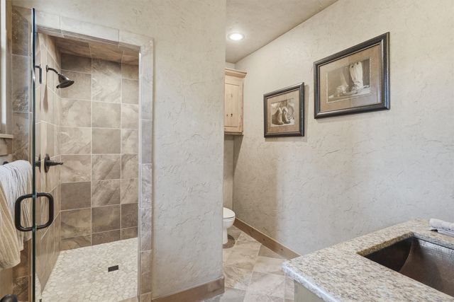 1190 Waterfall Way, Graford, TX 76449