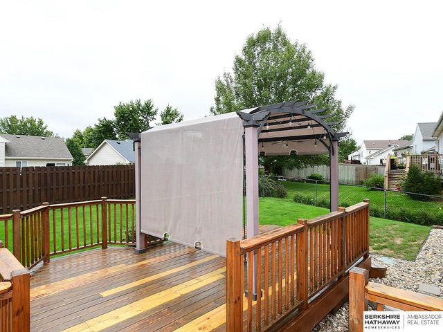 12917 Curtis Avenue, Omaha, NE 68164