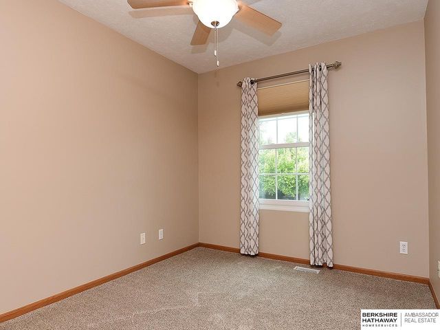 12917 Curtis Avenue, Omaha, NE 68164