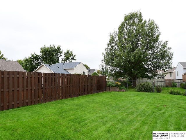 12917 Curtis Avenue, Omaha, NE 68164