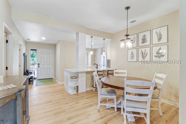 33 Lake Forest Dr Apt 3302, Hilton Head Island, SC 29928