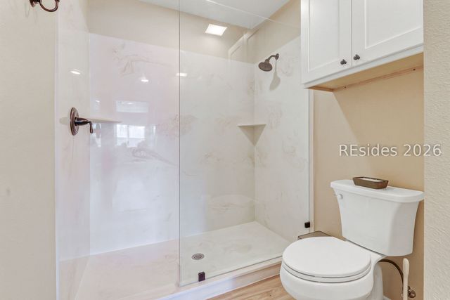 33 Lake Forest Dr Apt 3302, Hilton Head Island, SC 29928