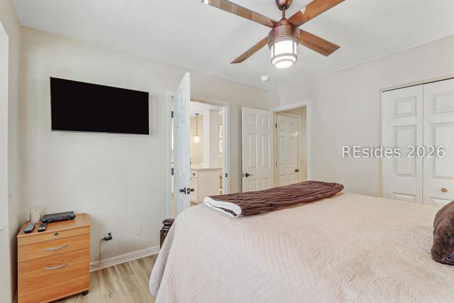 33 Lake Forest Dr Apt 3302, Hilton Head Island, SC 29928