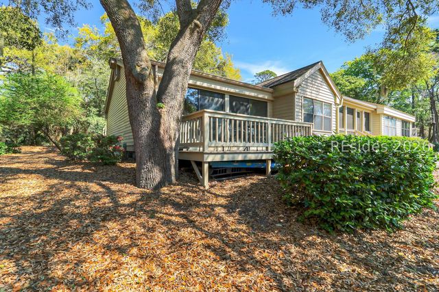 33 Lake Forest Dr Apt 3302, Hilton Head Island, SC 29928
