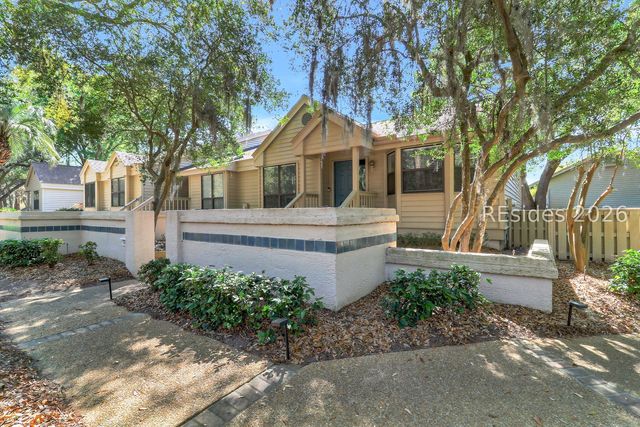 33 Lake Forest Dr Apt 3302, Hilton Head Island, SC 29928