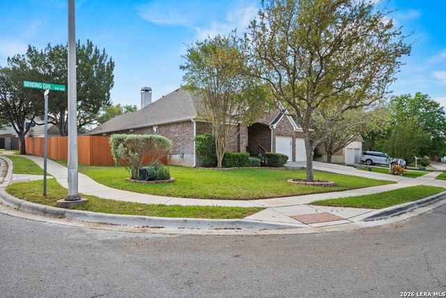 213 Bending Oak, New Braunfels, TX 78132