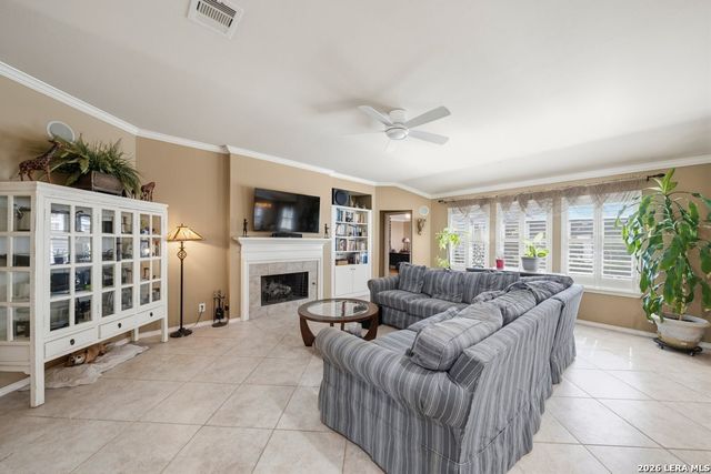 213 Bending Oak, New Braunfels, TX 78132