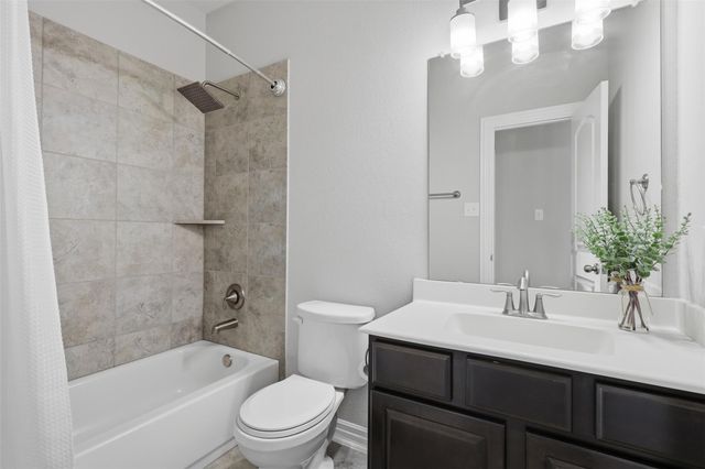 7915 Stratford Hall Drive, Rosharon, TX 77583