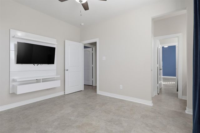 7915 Stratford Hall Drive, Rosharon, TX 77583