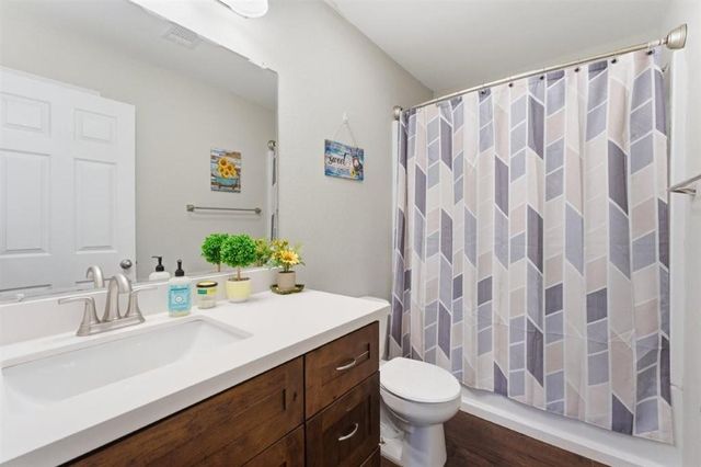 1310 Tall Sky Drive, Lake Charles, LA 70607