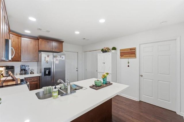 1310 Tall Sky Drive, Lake Charles, LA 70607