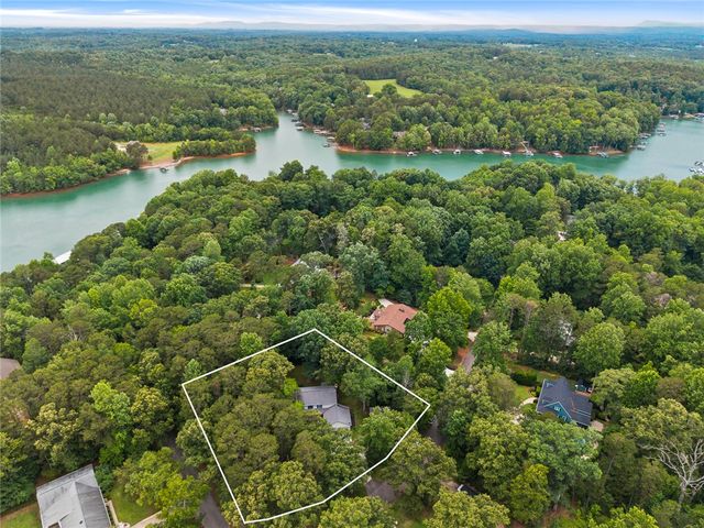 14001 Rhine Court, Seneca, SC 29672