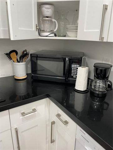 3801 S Ocean Dr 11T, Lauderdale By The Sea, FL 33019