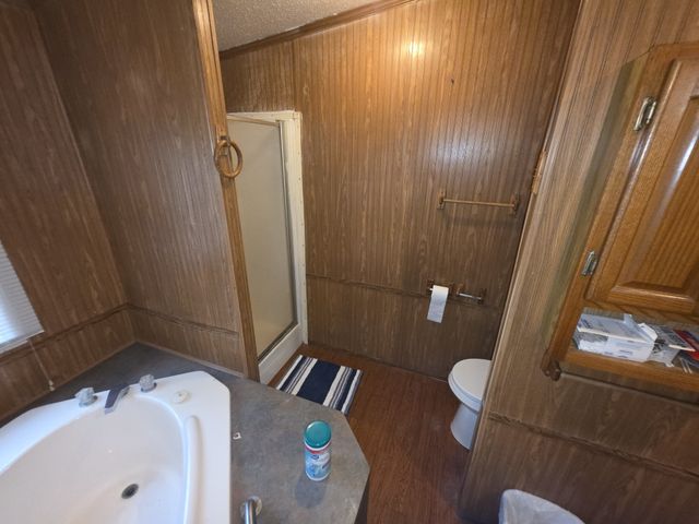 198 Neil Dr, Smithville, TN 37166