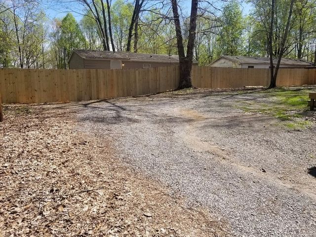198 Neil Dr, Smithville, TN 37166