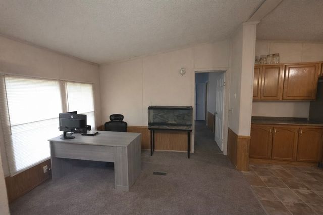 198 Neil Dr, Smithville, TN 37166