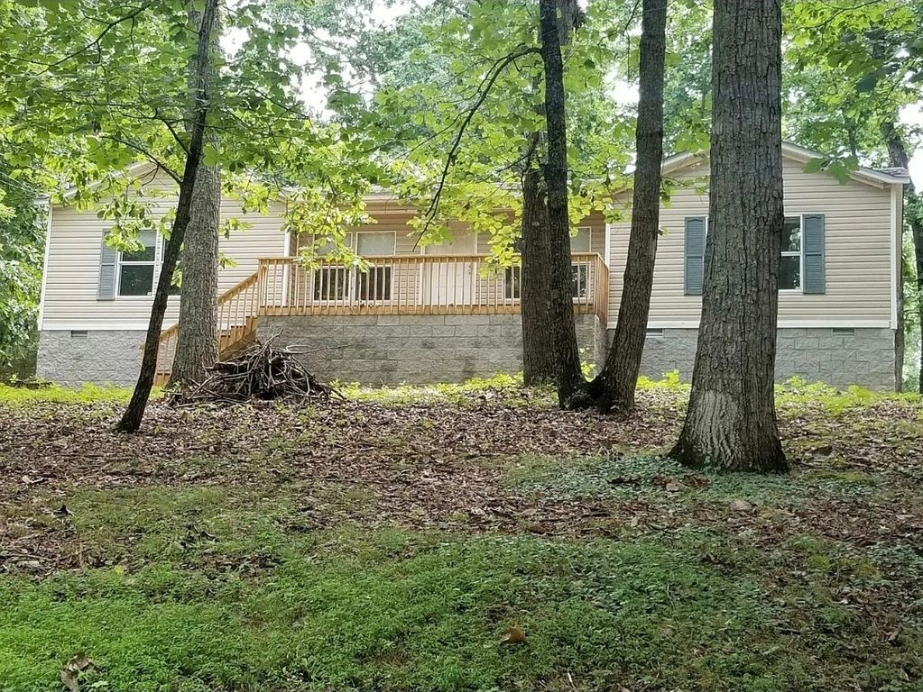 198 Neil Dr, Smithville, TN 37166