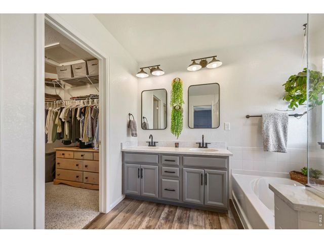 2969 Cub Lake Dr, Loveland, CO 80538