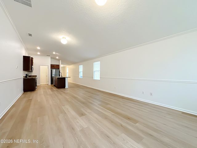 9018 KIPPER Drive, Jacksonville, FL 32211