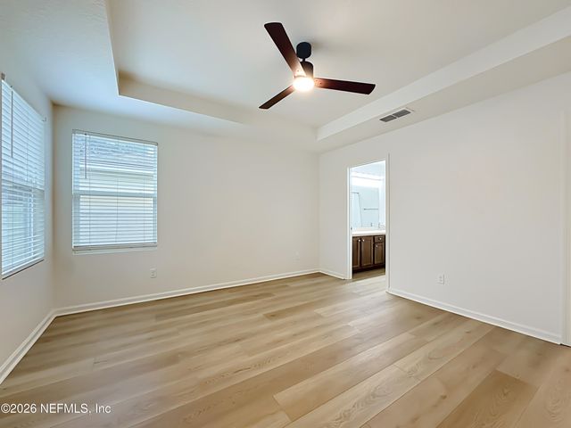 9018 KIPPER Drive, Jacksonville, FL 32211
