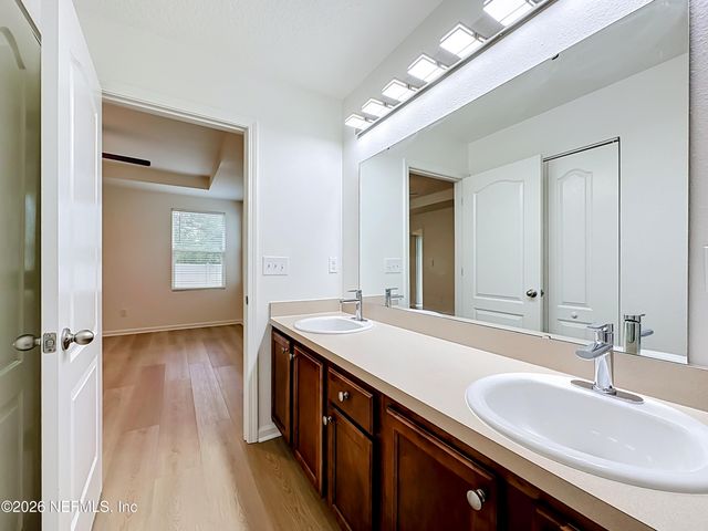9018 KIPPER Drive, Jacksonville, FL 32211