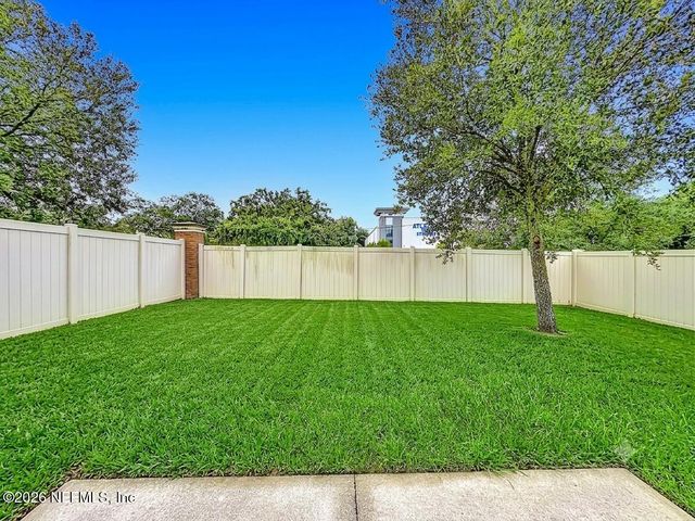 9018 KIPPER Drive, Jacksonville, FL 32211