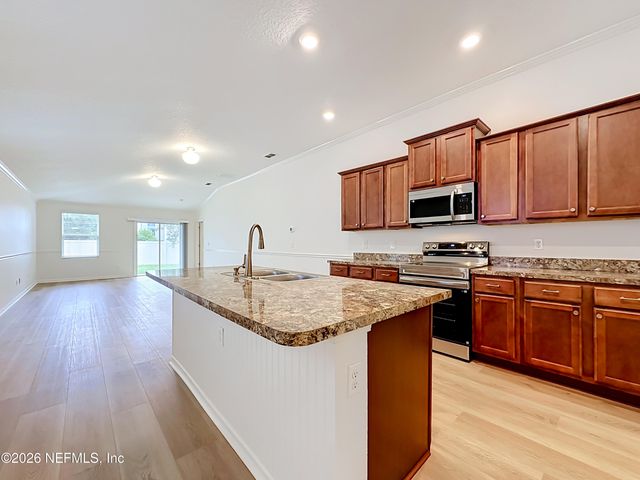 9018 KIPPER Drive, Jacksonville, FL 32211
