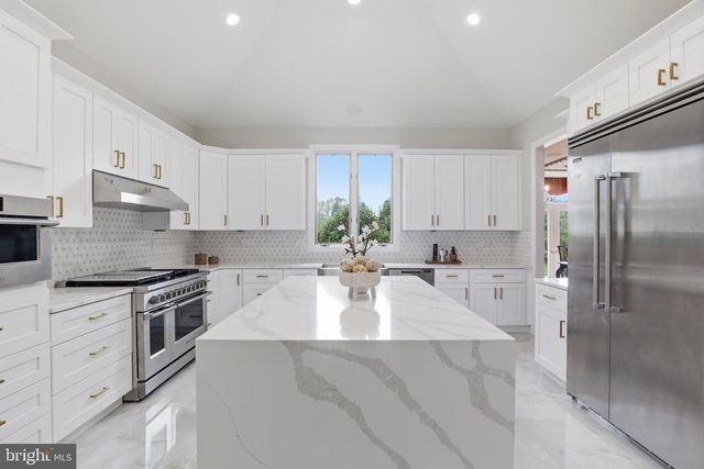 11505 BIG PINEY, Potomac, MD 20854