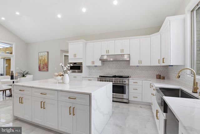 11505 BIG PINEY, Potomac, MD 20854