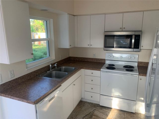 365 SCOTT STREET, Nokomis, FL 34275