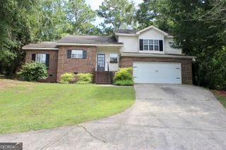125 Buckskin Trail, Byron, GA 31008