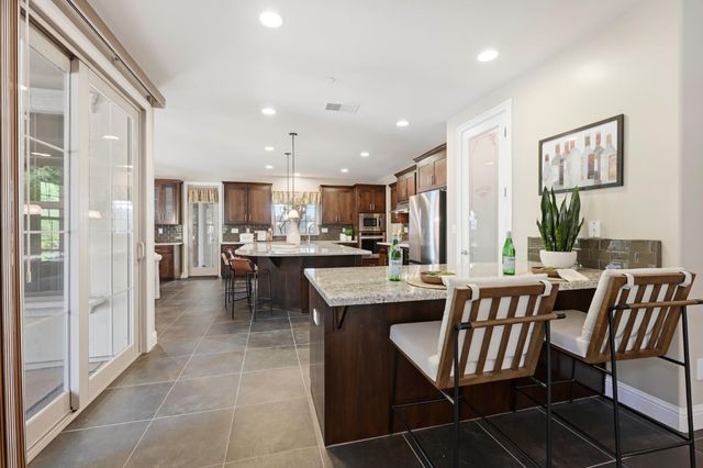 3919 Creekstone Ct, Roseville, CA 95747