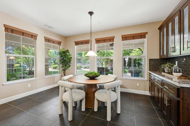 3919 Creekstone Ct, Roseville, CA 95747