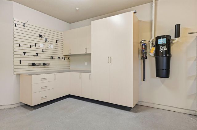 3919 Creekstone Ct, Roseville, CA 95747
