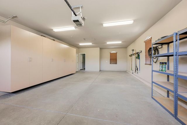 3919 Creekstone Ct, Roseville, CA 95747