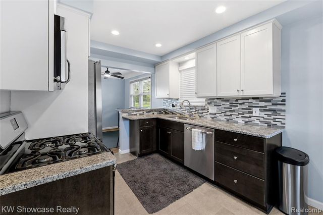 35475 Richland Street, Livonia, MI 48150