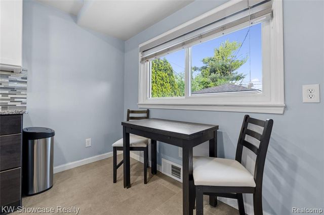 35475 Richland Street, Livonia, MI 48150