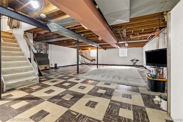 35475 Richland Street, Livonia, MI 48150