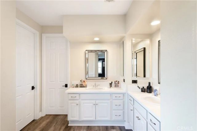 8824 Soothing Court, Corona, CA 92883
