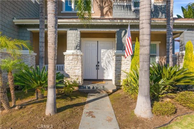 8824 Soothing Court, Corona, CA 92883