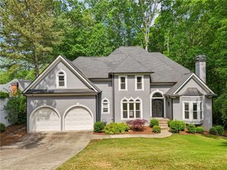 3851 Glenhurst SE Drive, Smyrna, GA 30080