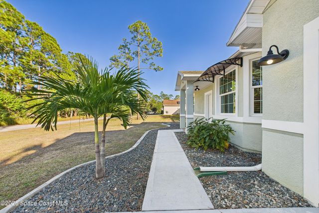 1220 Gideon Street SW, Palm Bay, FL 32908