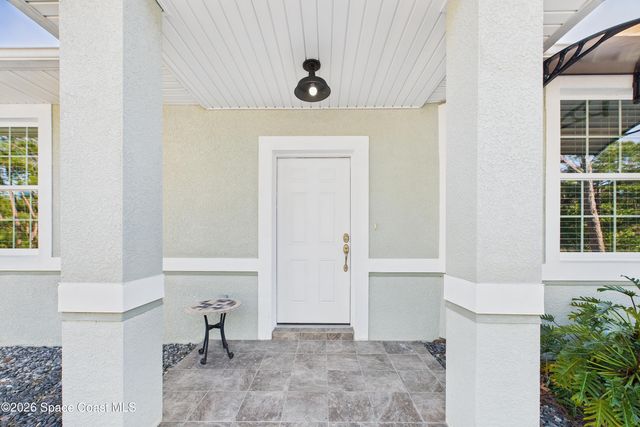 1220 Gideon Street SW, Palm Bay, FL 32908