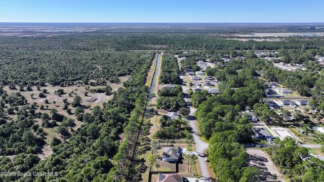 1220 Gideon Street SW, Palm Bay, FL 32908